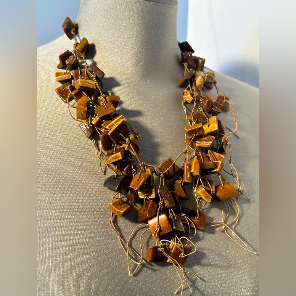 VINTAGE ox bone necklace 1980’s brown corded bone necklace